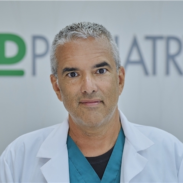 DR. LUIS MONTALVO